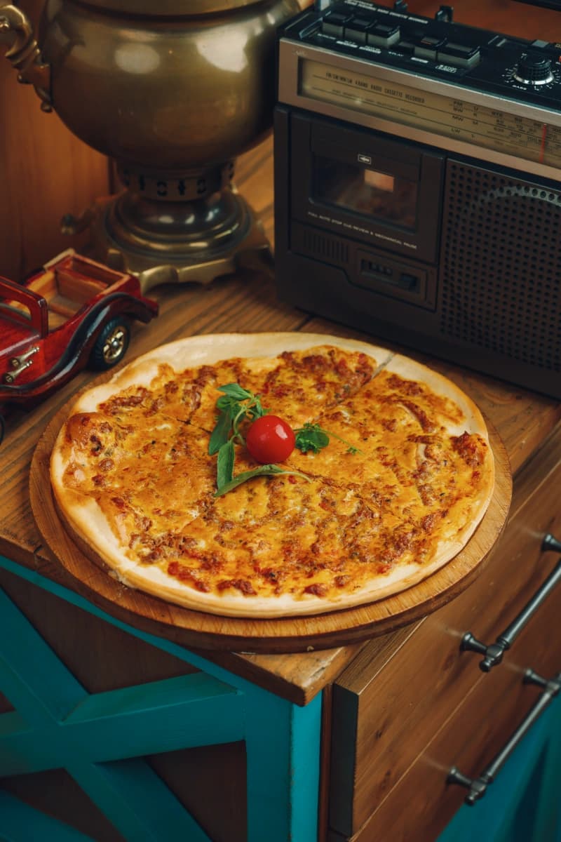 فطيرة محمرة بالقشقوان