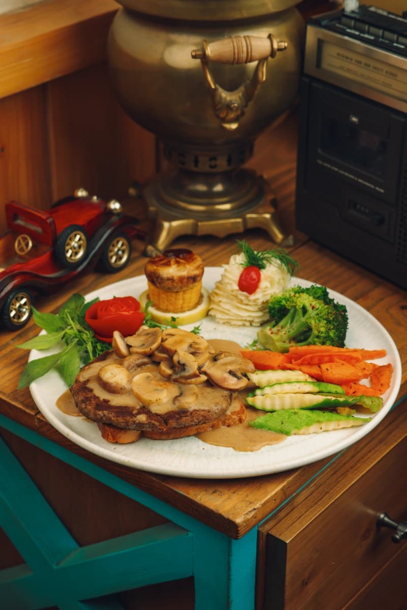 شرائح اللحم المطفاية بالليمون